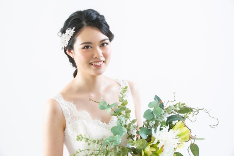 【コロナ禍で結婚式をあきらめた方必見!】ソロウエディング・スタジオ撮影プラン