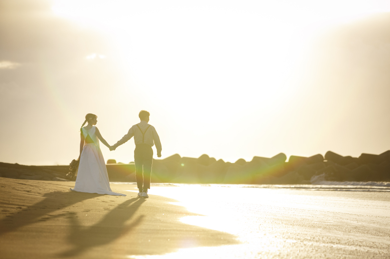 【手軽に映え写真が撮れる♡】洋装海ロケ撮影プラン