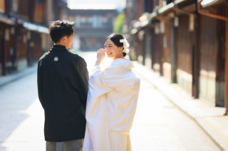 【衣装追加などのオプションがMAX5万円分が無料に！！】　　　平日限定 撮影プラン