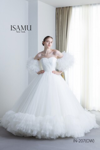 スタジオドレス　ISAMU MORITA