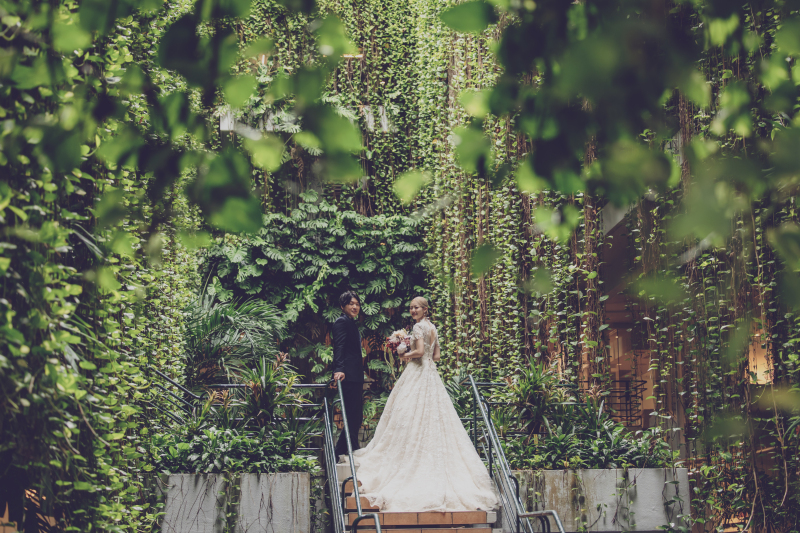 【ムーンビーチチャペル+ビーチ撮影PLAN】恩納村チャペル+読谷ビーチ/写真200カット以上/洋装1着