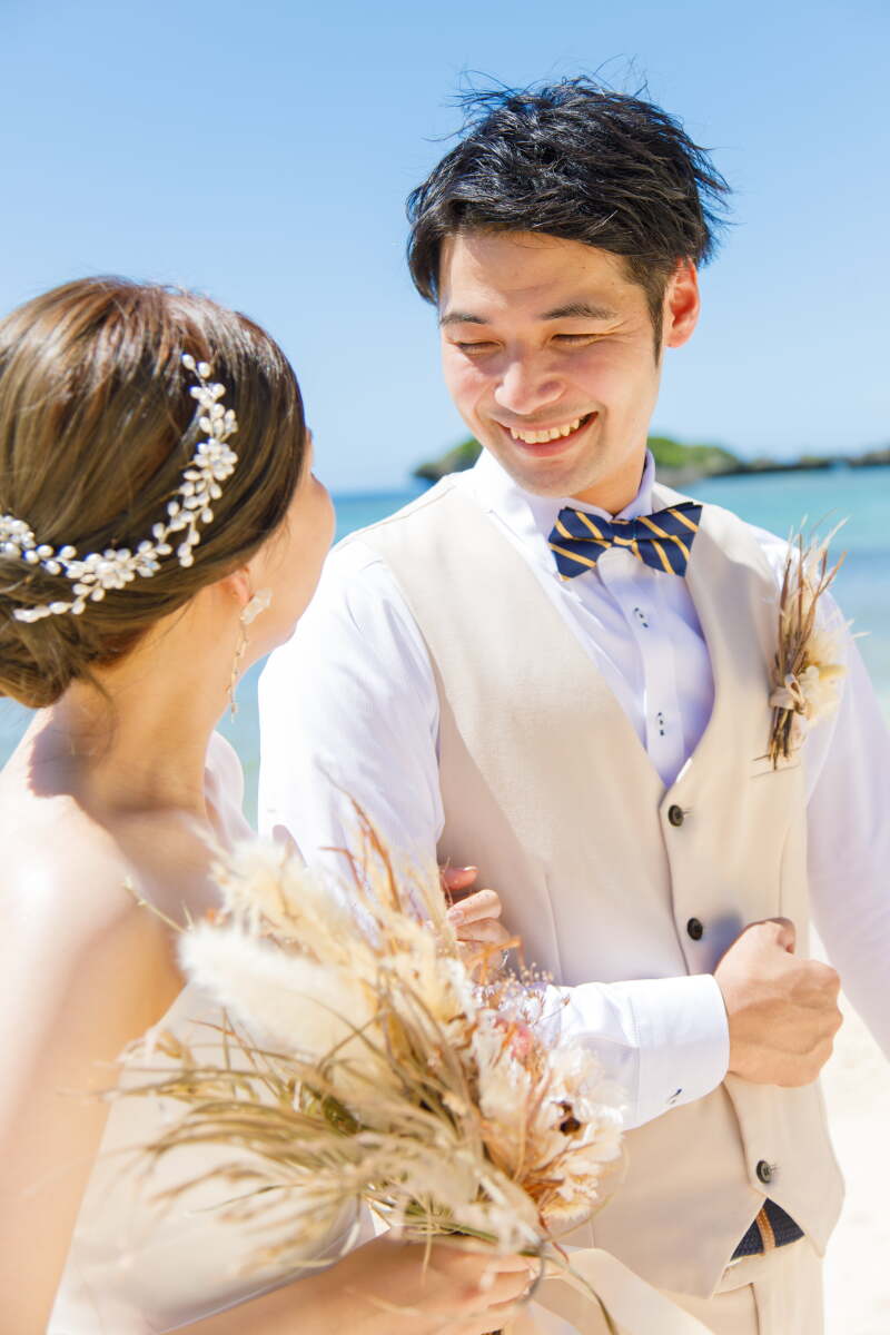 見つめ合い