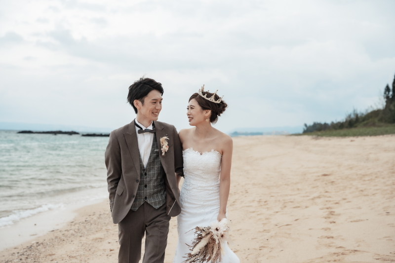 顔を見合わせて