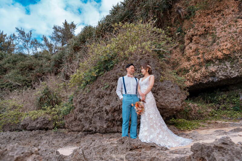 岩場でシックに