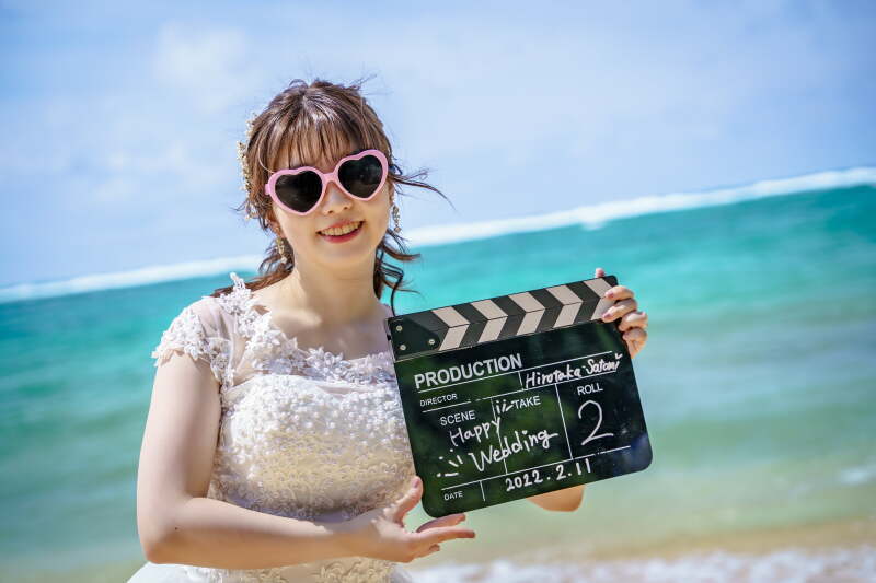 オープニングムービーの一コマ(新婦さん)