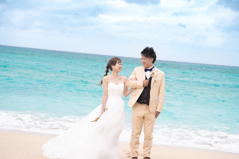 海の中で輝く二人の笑顔♪