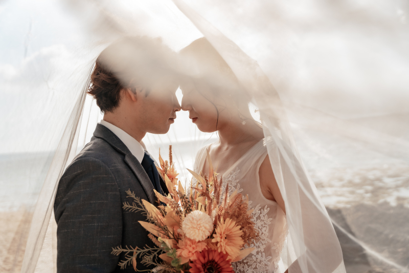 ふんわりベールで顔隠し