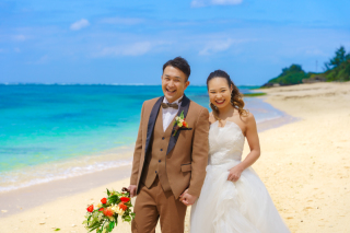 南国ウェディング