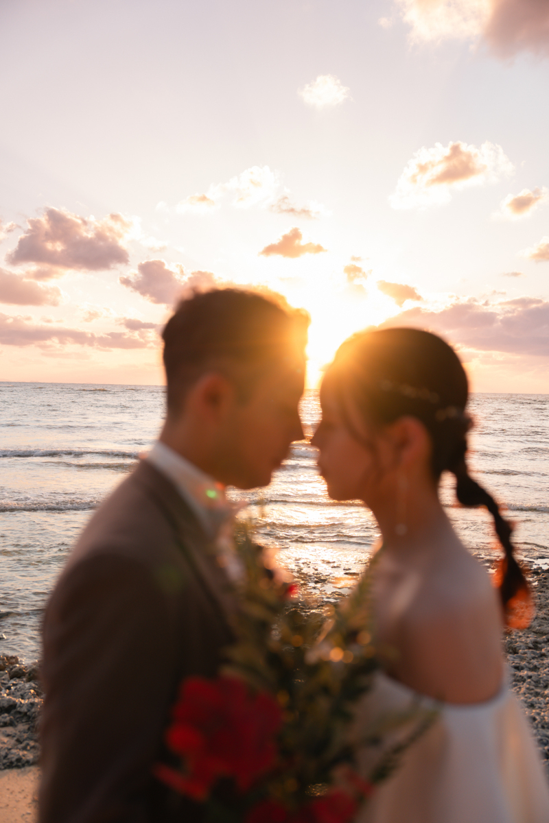 沈みゆく光が刻む、ふたりの影