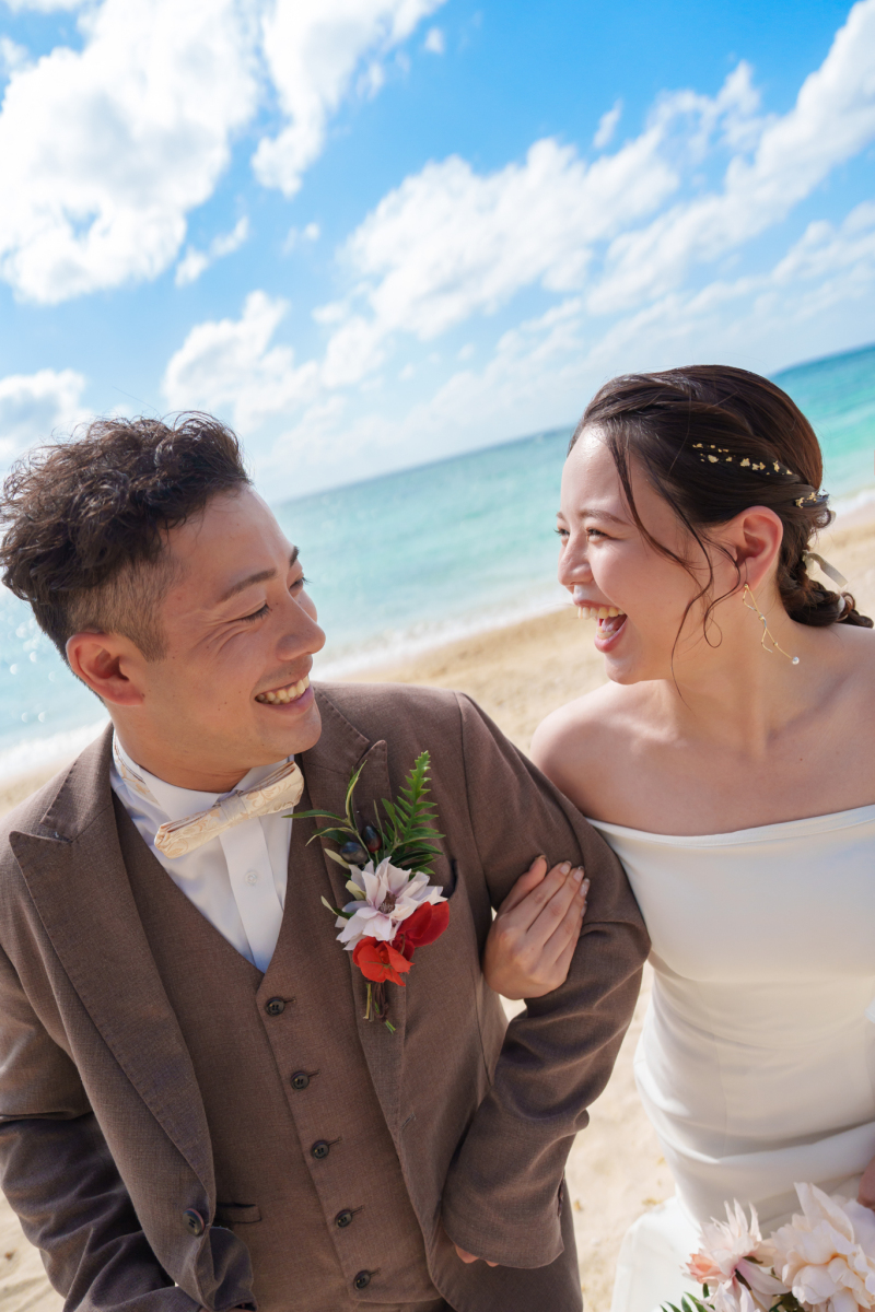 ふたりの笑顔が自然に伝わる