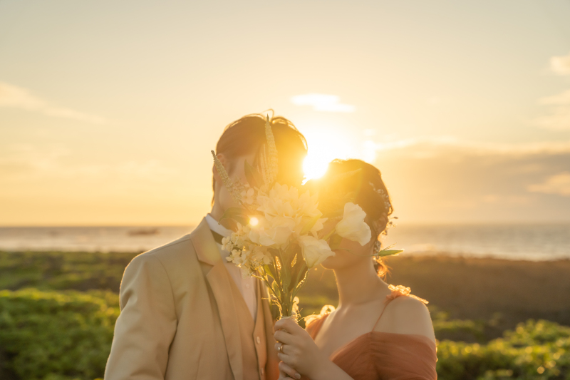 夕日をバックに