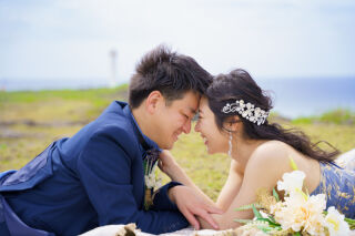 カラードレスでお洒落に。