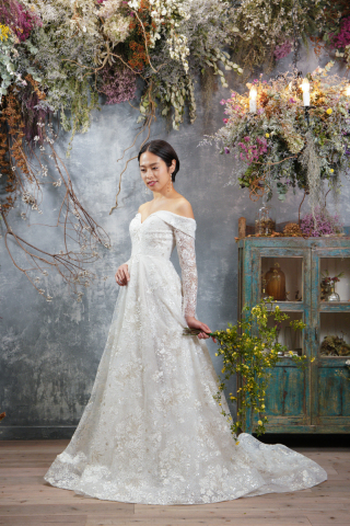 ♡衣装一部ご紹介♡　タップにて他のドレスもご覧いただけます！