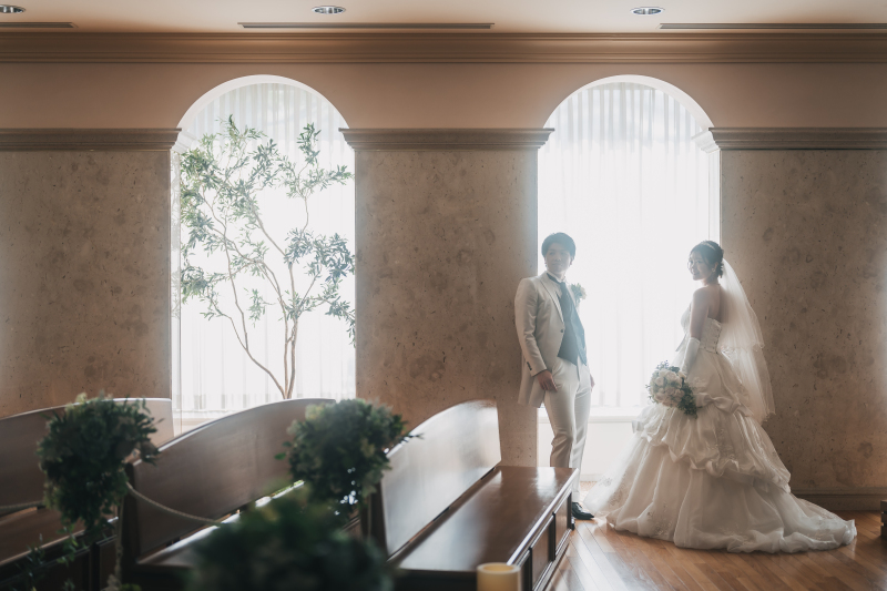 チャペル内で幻想的な1枚を。