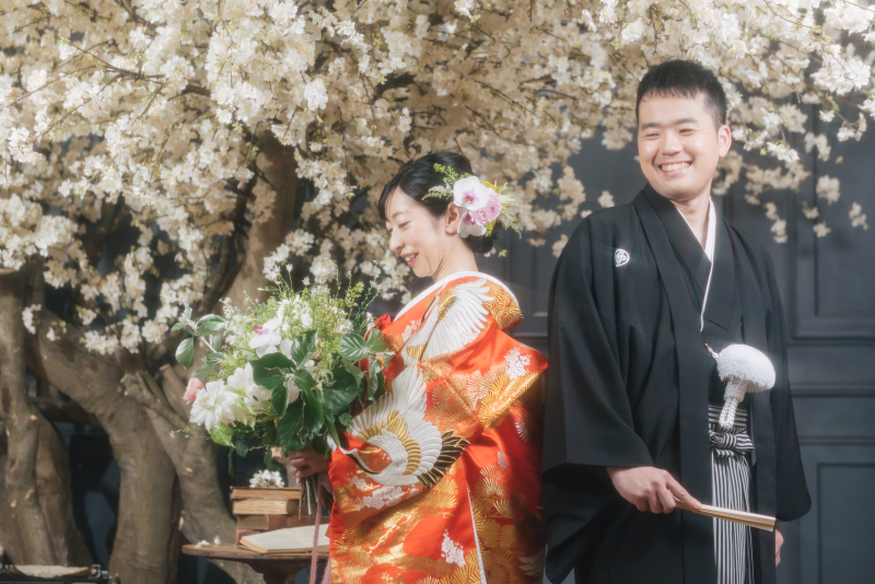 和装と生花のブーケと一緒に♡