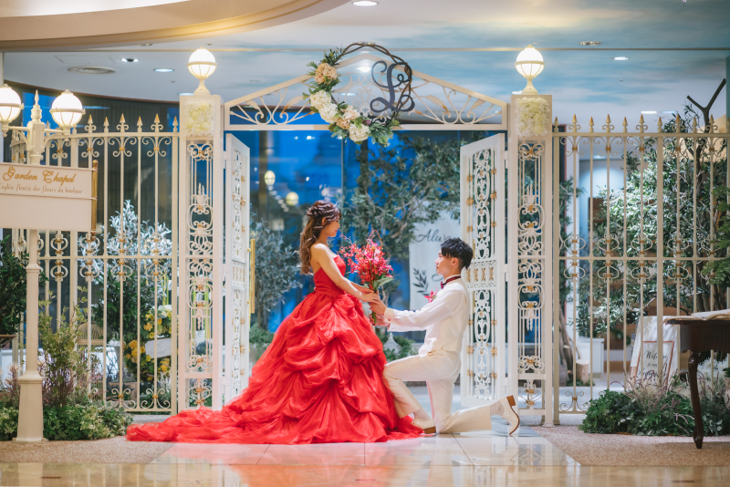 ウェディングの結びは夕暮れのガーデンにて♡