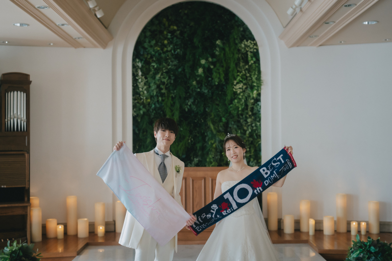 映え確定！チャペル＆推しグッズで素敵な1枚♡