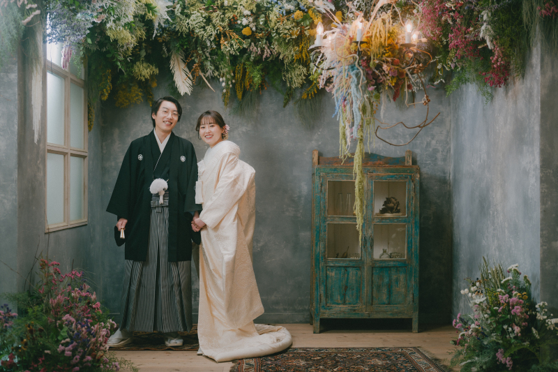 生花たっぷりのスタジオ&times;和装