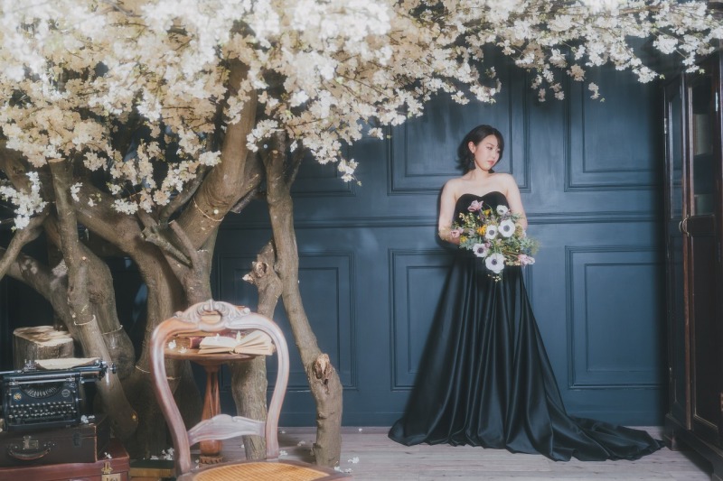 Atelier Nie by hibiyakadan_インポートドレスの取扱いがある