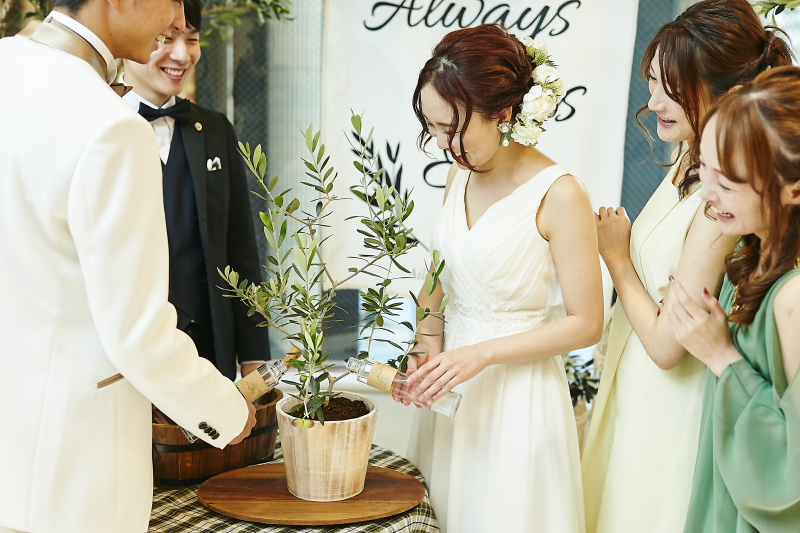 挙式後は大切な皆様とのアフターパーティーを