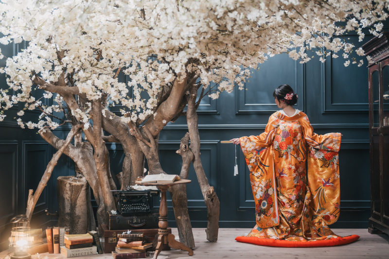 Atelier Nie by hibiyakadan_色打掛・着物が豊富