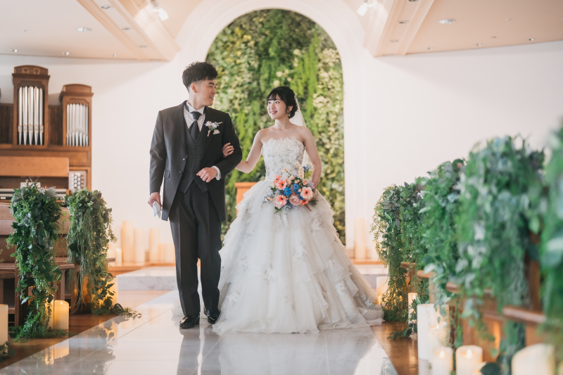 【年内空き枠残りわずか】家族に感謝を伝えるチャペルフォト｜全データ込み100カット保証、衣装、着付け付き