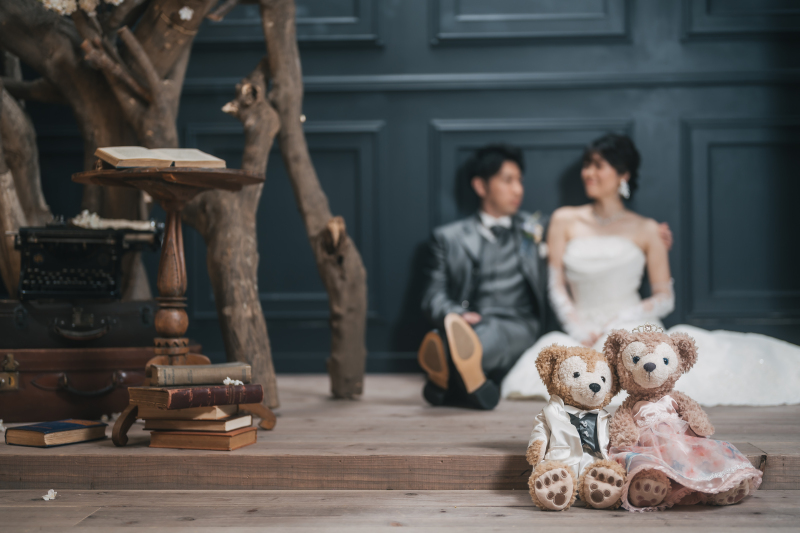 【前撮にも♪全データ込み】洋装1着・彩り豊かなお花たくさんのスタジオ撮影♪