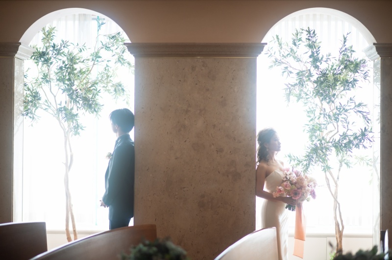 ドレス１着！チャペルと花いっぱいのスタジオ写真が残せる！ドレス１着　チャペル&スタジオプラン