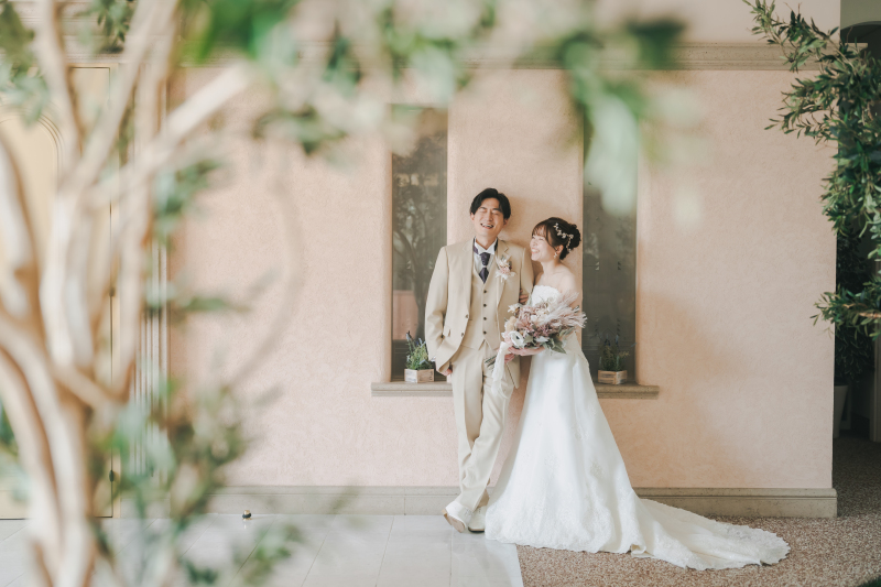 【洋装2着チャペルプラン】ウエディングドレスとカラードレスの2着撮影できる♪