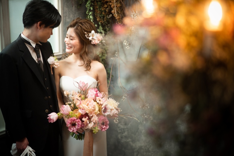 ドレス１着！チャペルと花いっぱいのスタジオ写真が残せる！ドレス１着　チャペル&スタジオプラン