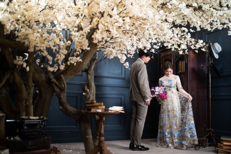 《オープン記念》今だけ4万円OFF【NEWスタジオ＆全データ込】洋装1着＆たっぷり2時間撮影♪(181000円→137500円）