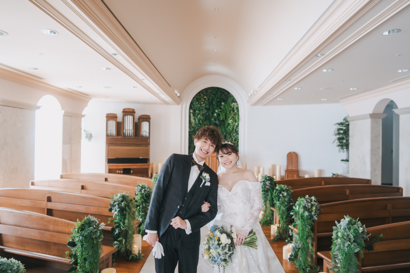 ≪全データ込み≫洋装１着！本格チャペルと花いっぱいのスタジオ写真が残せる！２時間撮影プラン