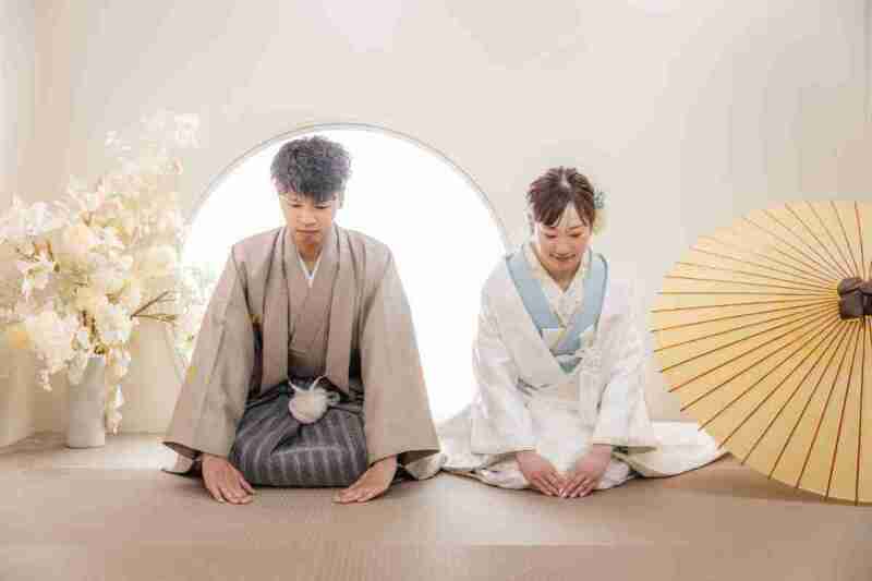 お辞儀ショット