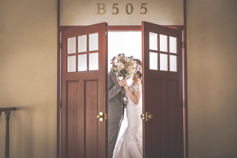 ドラマティックドアシーン