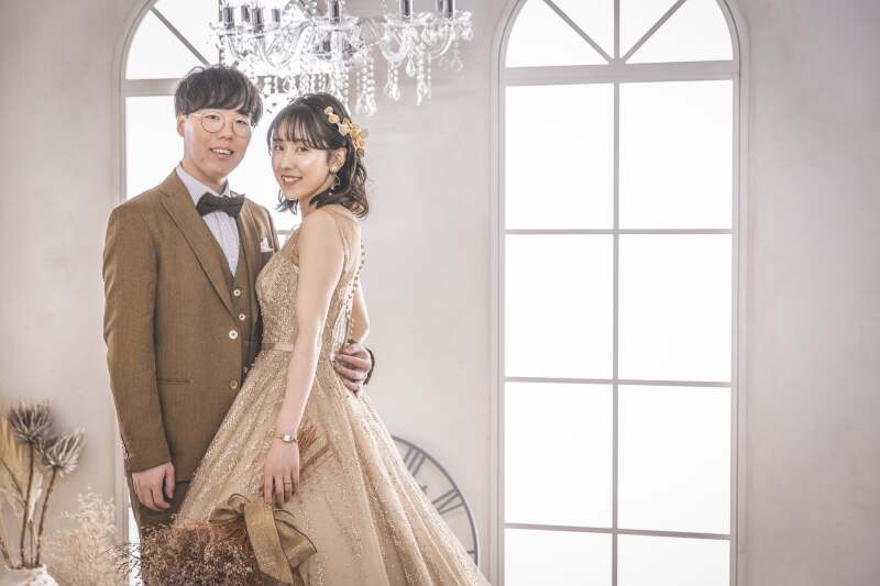 ゴールドドレス