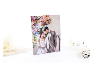 ◆COTOWAパネル(木製) サイズ:半切壁掛けでも安心な軽量の木製パネルを、どんなインテリアにも合うシンプルなフォトグッズに仕上げました