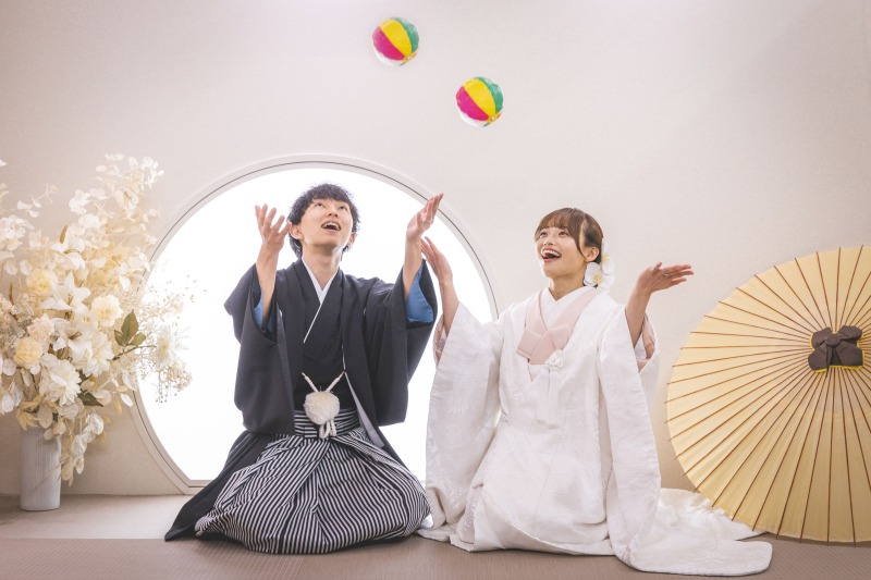 空き枠限定【8月31日までの和装洋装スタジオ】豪華オプションが当たる抽選会付き＋衣装のランクアップ料なし