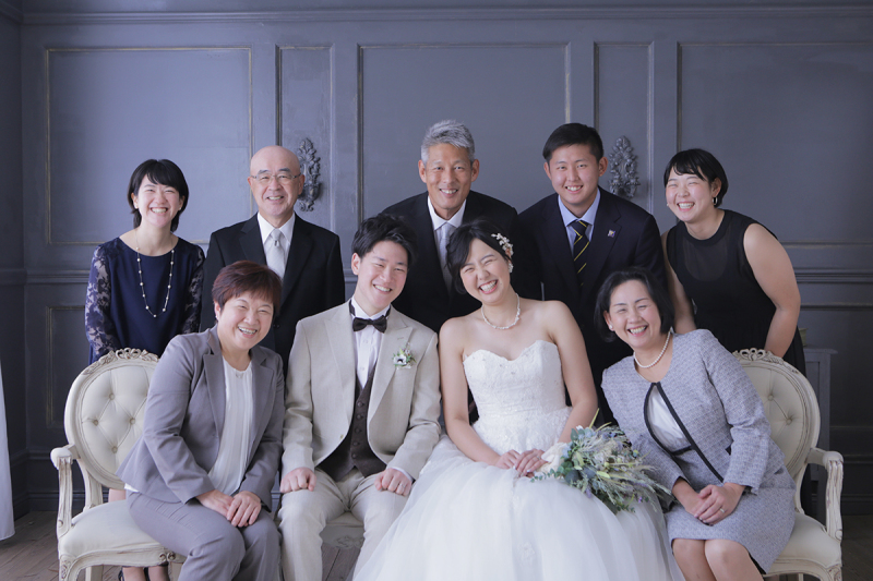 両家の親御さま、ご親族さまとの撮影も大歓迎です