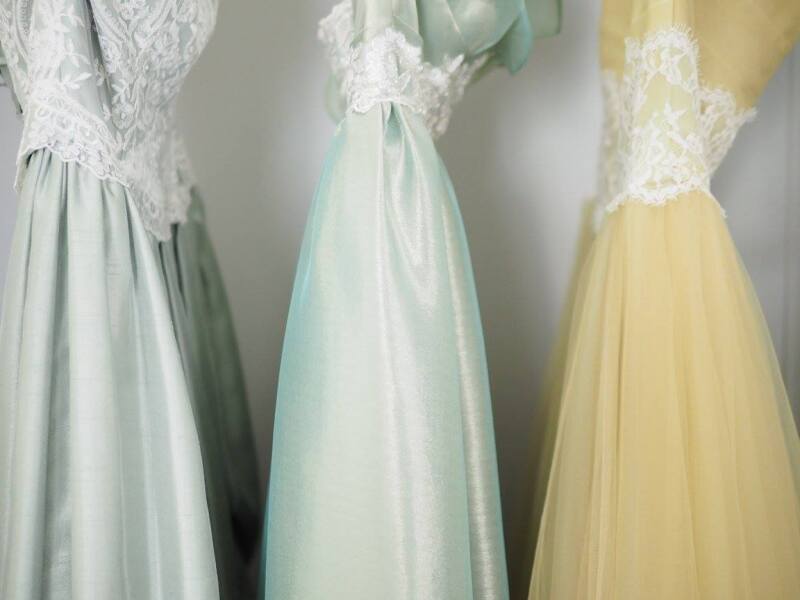 m.crea photos_カラードレスが豊富
