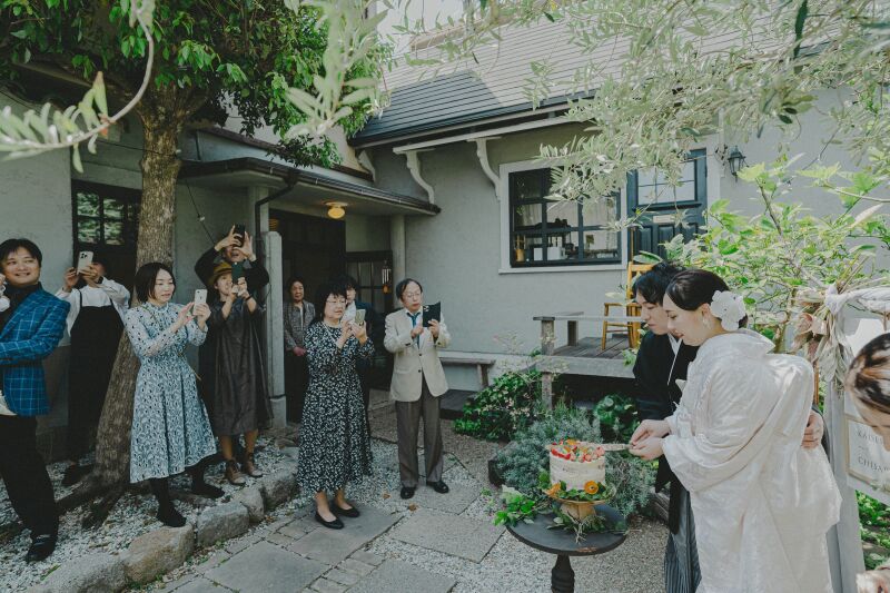 ケーキカットやフラワーシャワーも出来ます♪