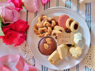 《ゲストもおもてなしOKでまるで挙式！》司会者付きの結婚のご挨拶ができるお披露目型フォトウエディングセレモニー