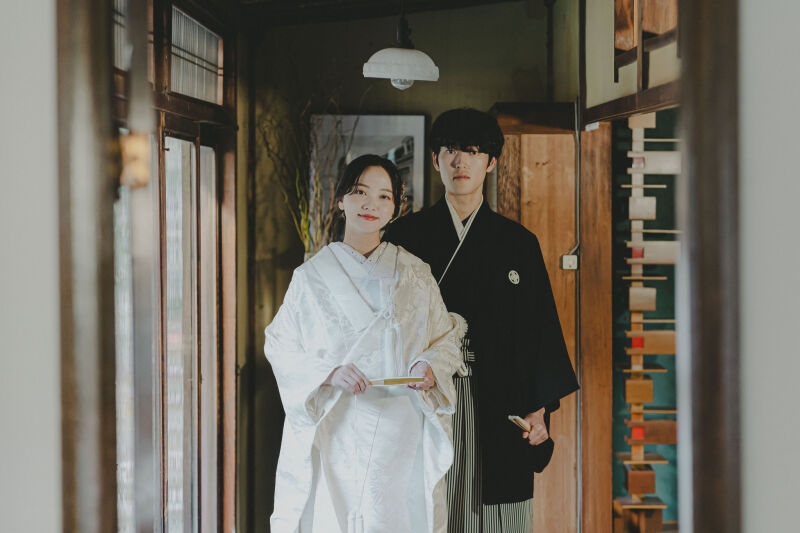 【ここに日本の結婚式あり】小さいけれど温かいセレモニーが叶う会食付きフォトウエディングセレモニー♪(6名様ランチ会食付き)