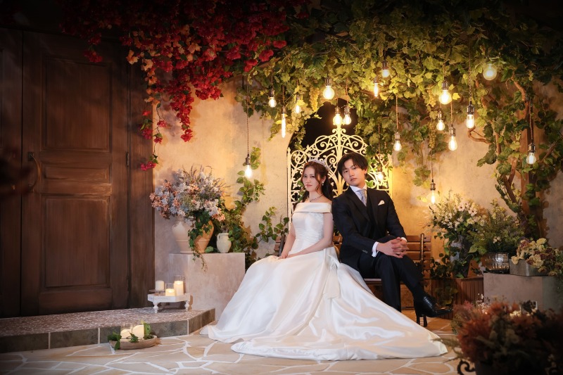 幻想的な森の灯りに