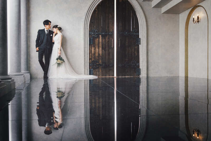 幻想的なチャペルで残すふたりの誓い