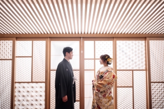 真っ直ぐお互いを見つめて