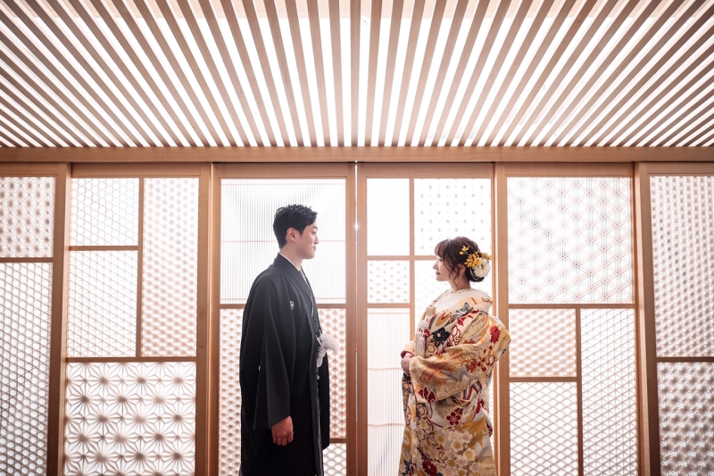 真っ直ぐお互いを見つめて