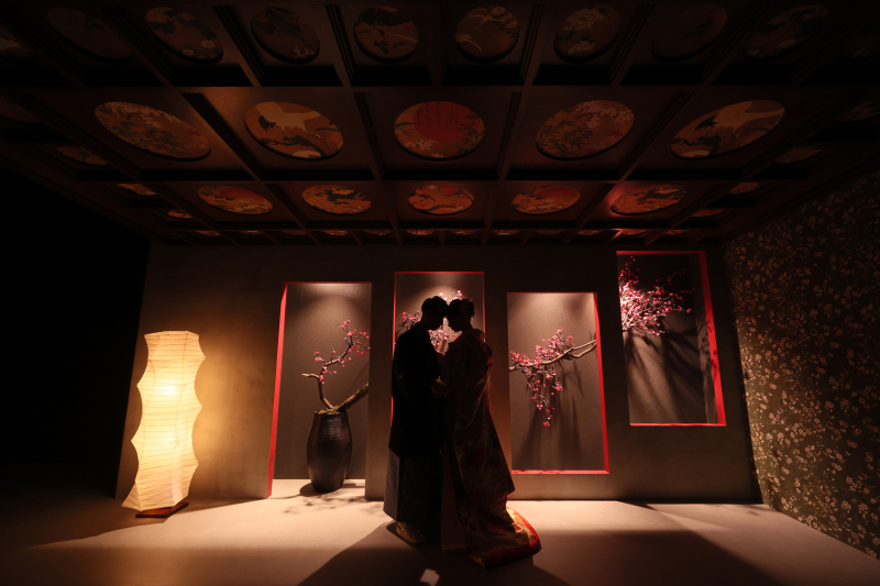 和装でのシルエットショット