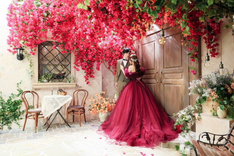 物語を感じさせるバックスタイル