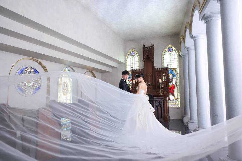 ロングベールが描く曲線美