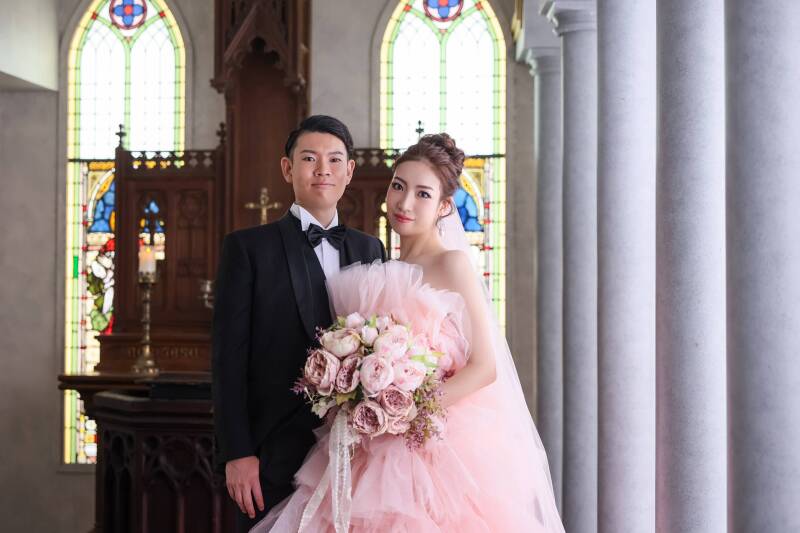 幸福感に満ちた、おふたりの微笑み